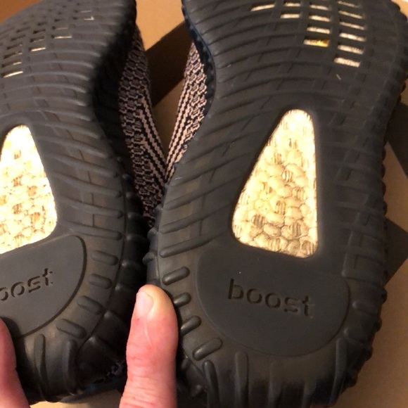 YEEZY BOOST 350 V2 US 11 OG box proof of purchase - Picture 7 of 13